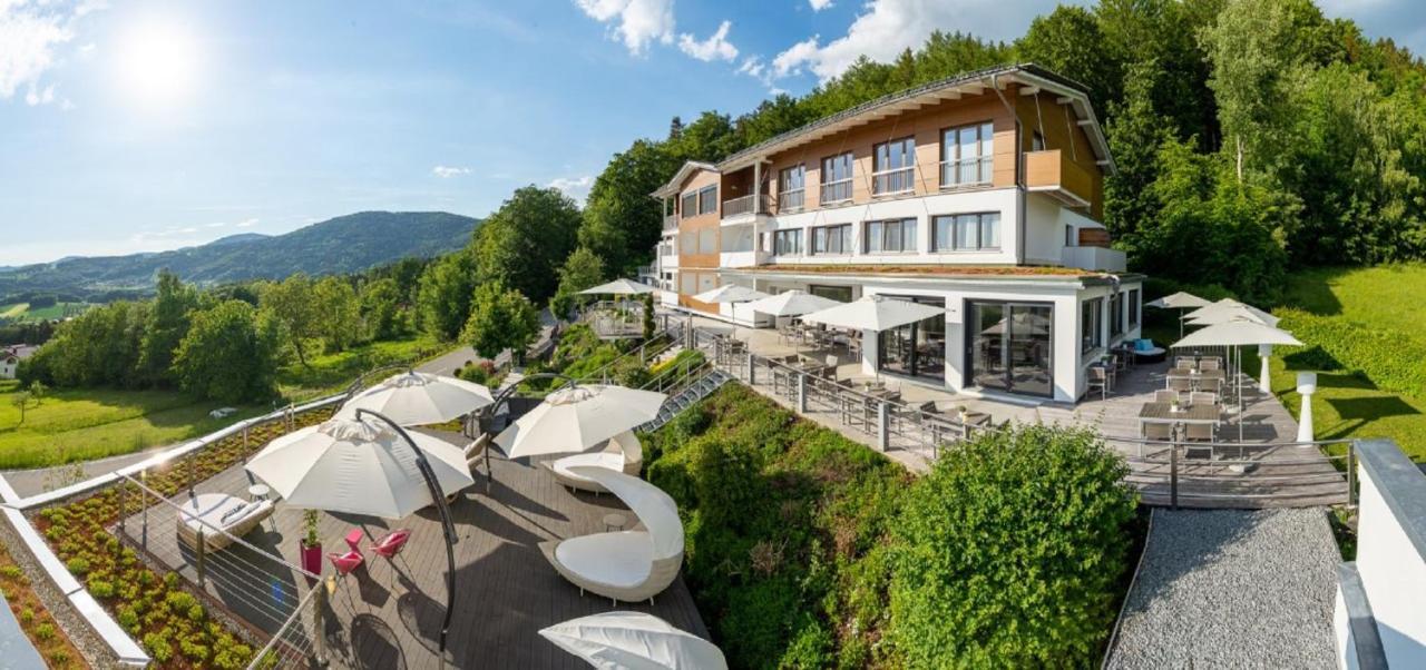 Thula Wellnesshotel Bayerischer Wald Lalling Exterior foto